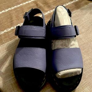 Beautiful Dr Martens chunky sandal